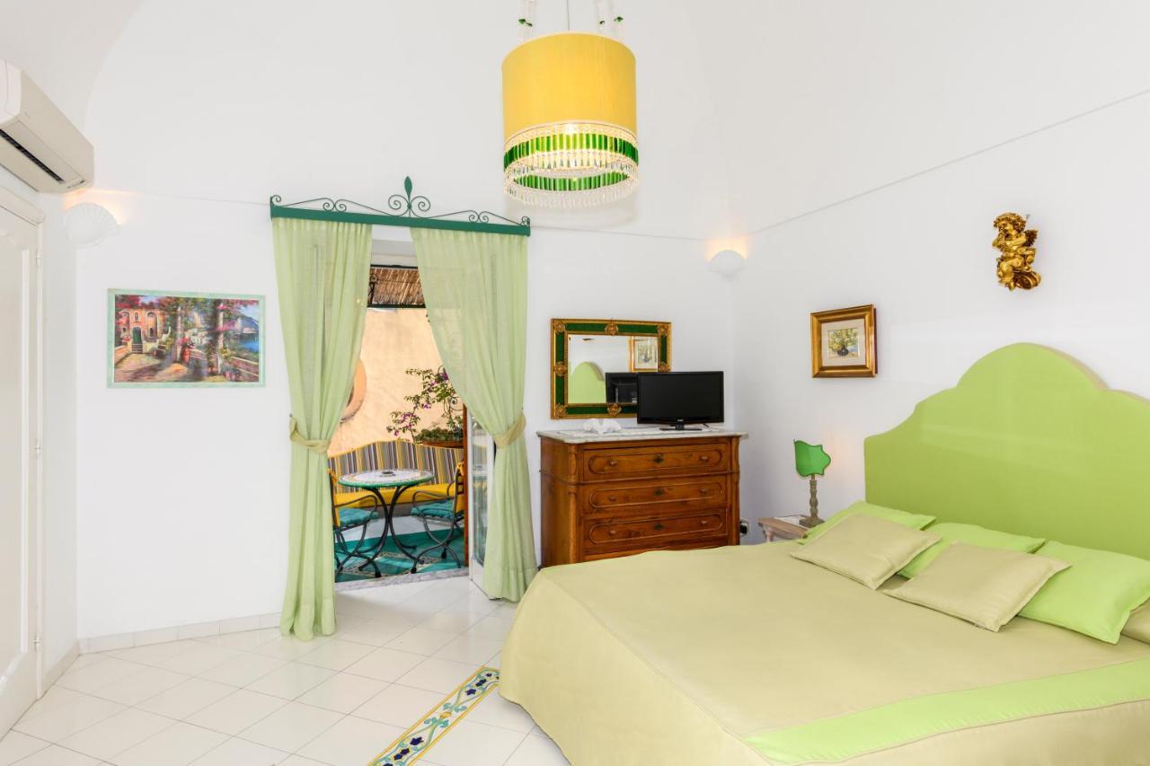 Proprieta Antonio 3 Unita Indipendenti Leilighet Positano Eksteriør bilde